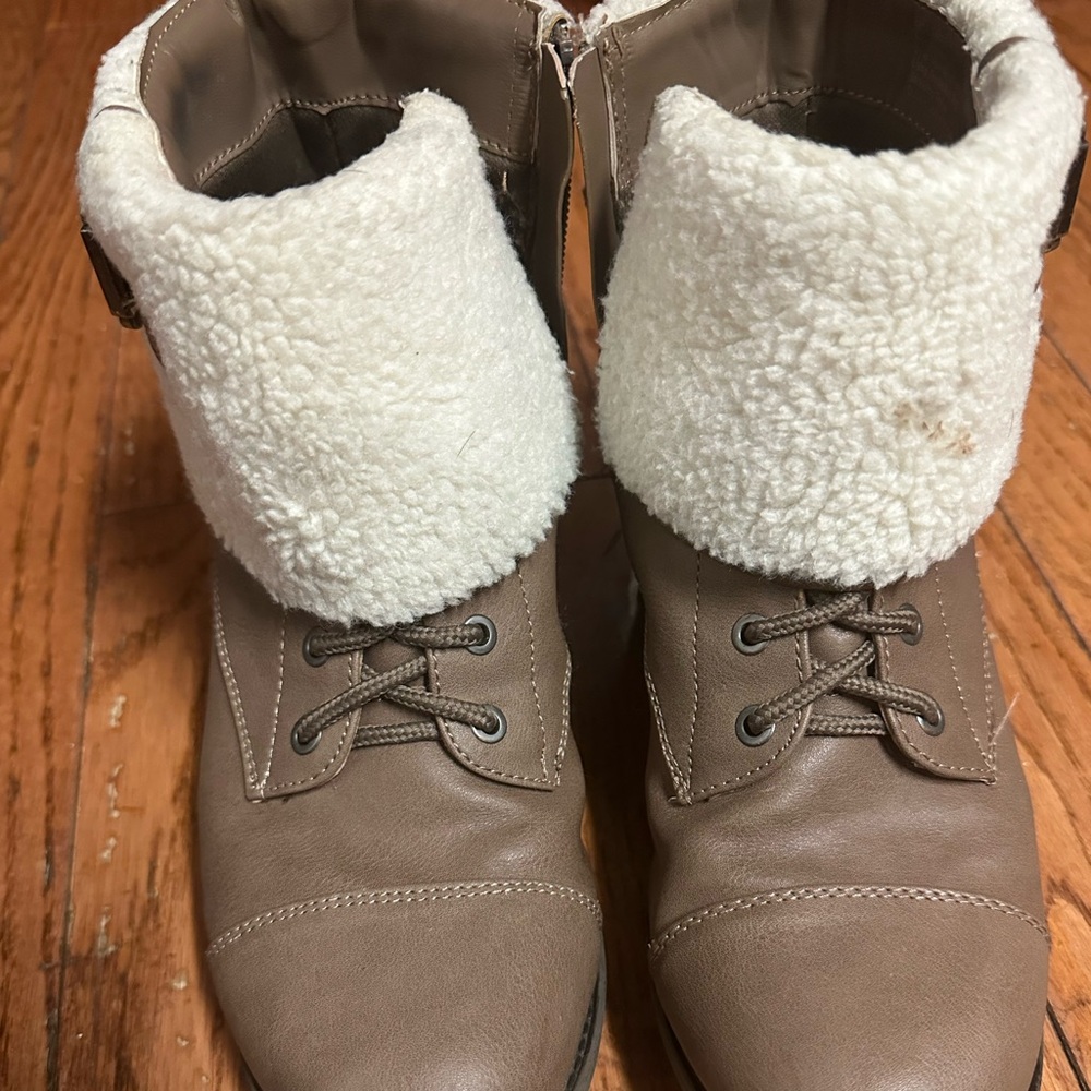 Winter boots/heels